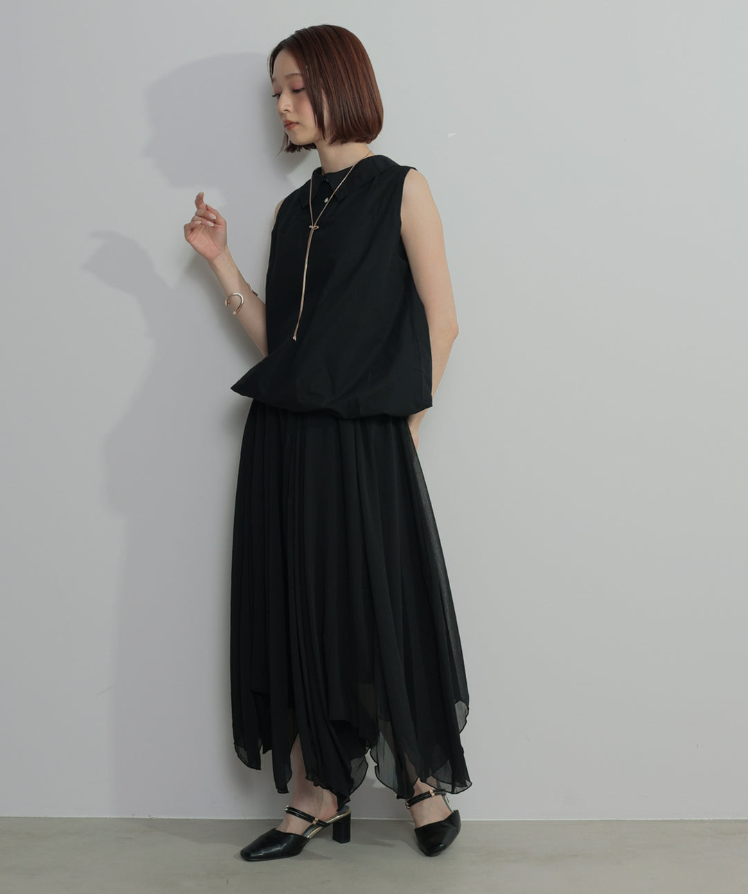 バルーンヘムシャツブラウス