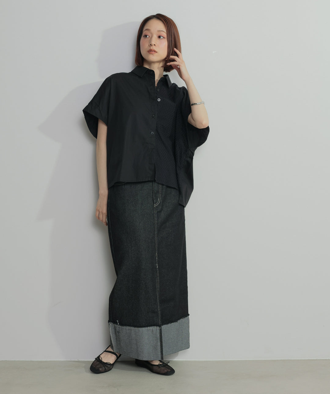 【SET】アシンメトリーデザインシャツブラウス+ロールアップデザインデニムスカート(2set)