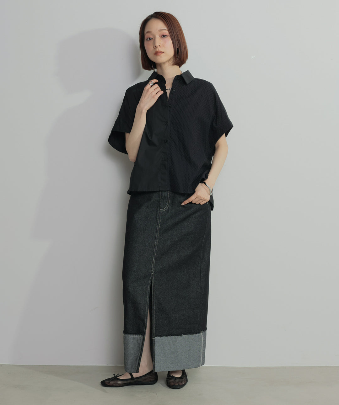 【SET】アシンメトリーデザインシャツブラウス+ロールアップデザインデニムスカート(2set)