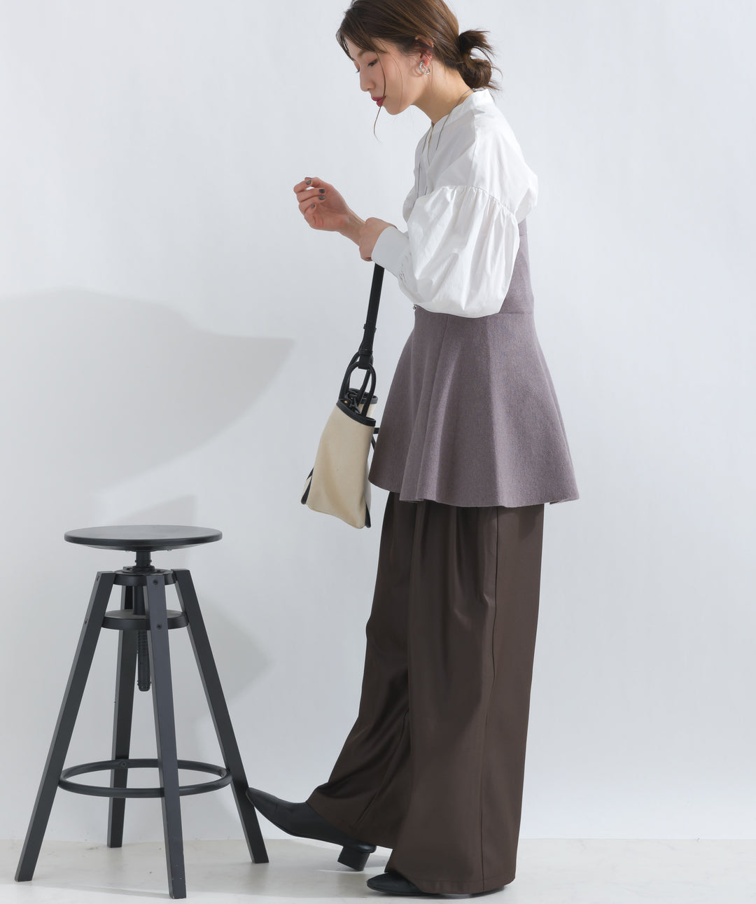 ダブルタックワイドパンツ