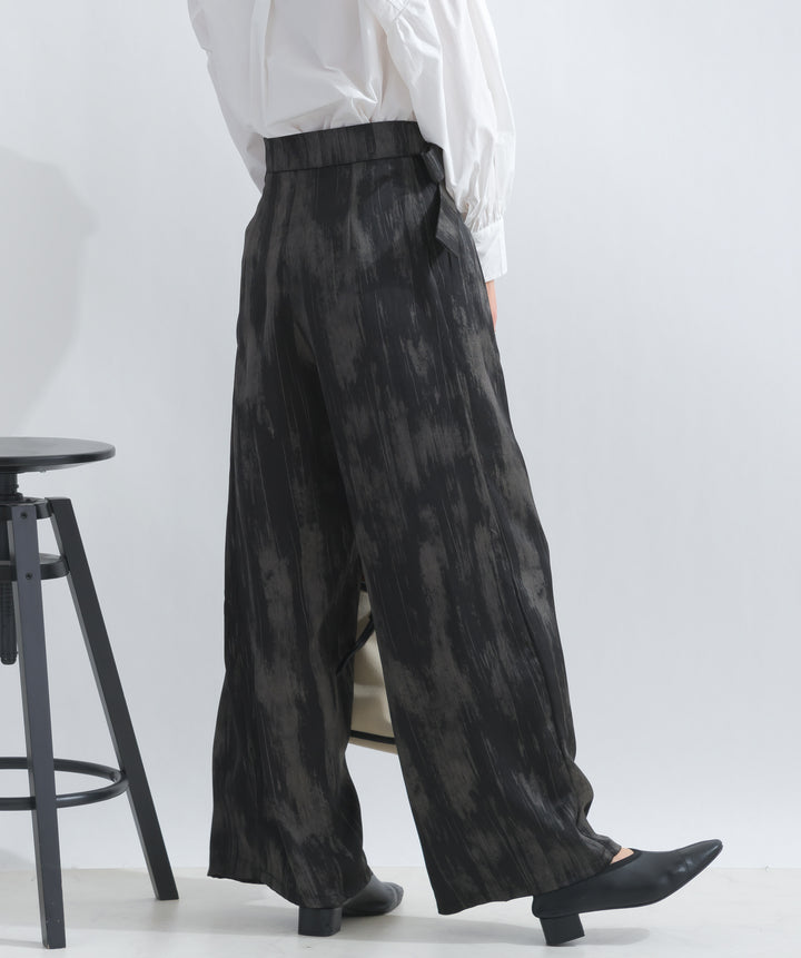 ウエストベルトマーブルパンツ