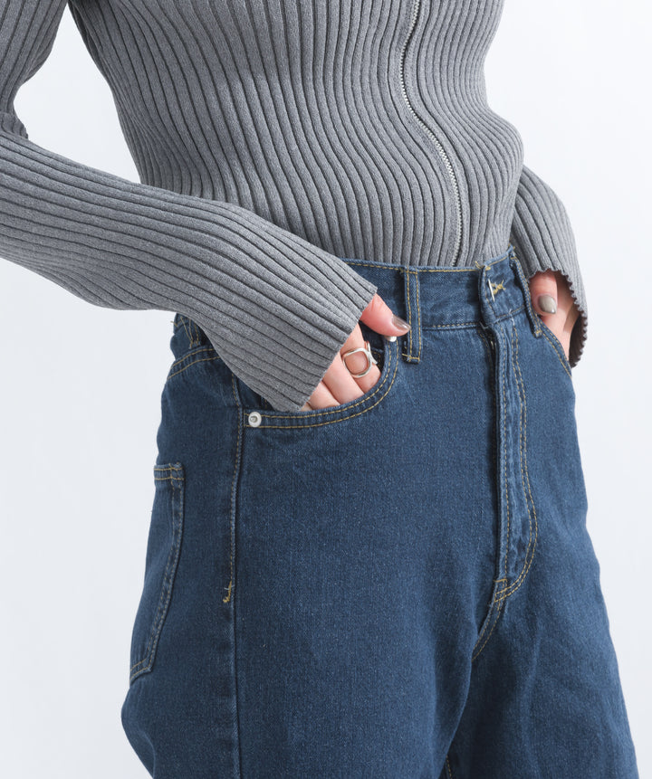 ストレートデニムパンツ