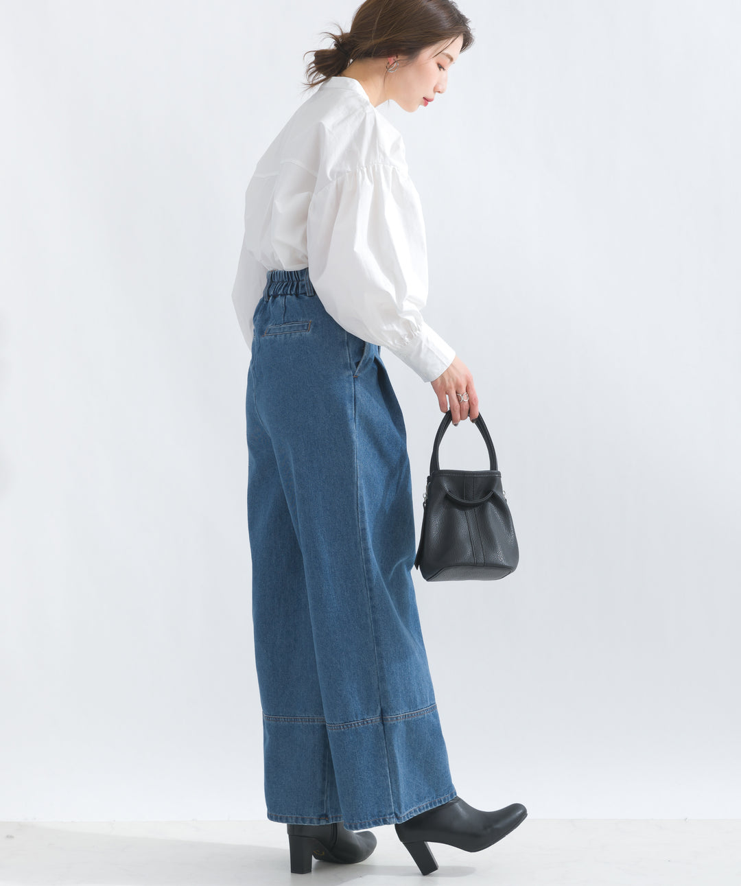 デニムタックワイドパンツ
