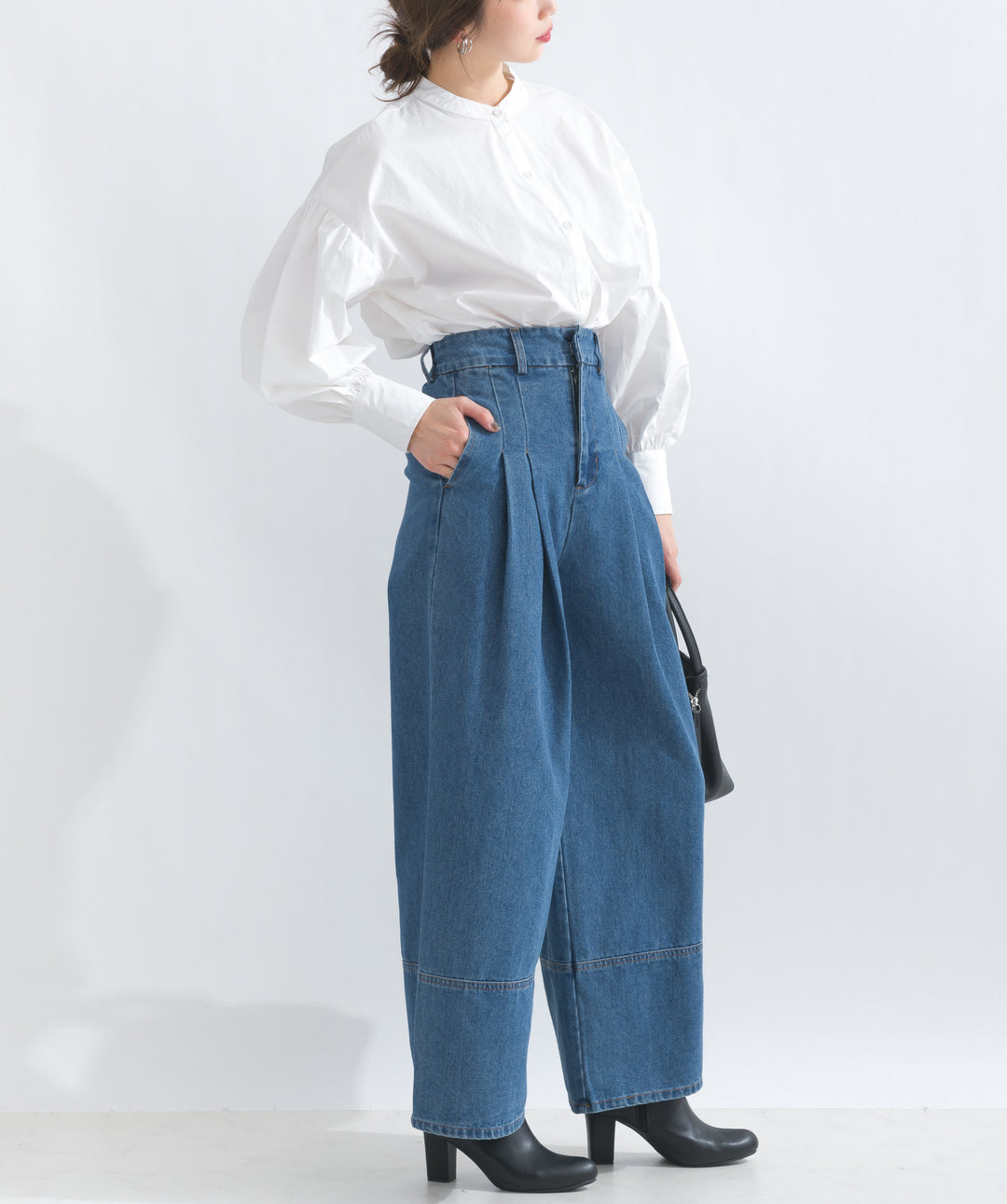 デニムタックワイドパンツ