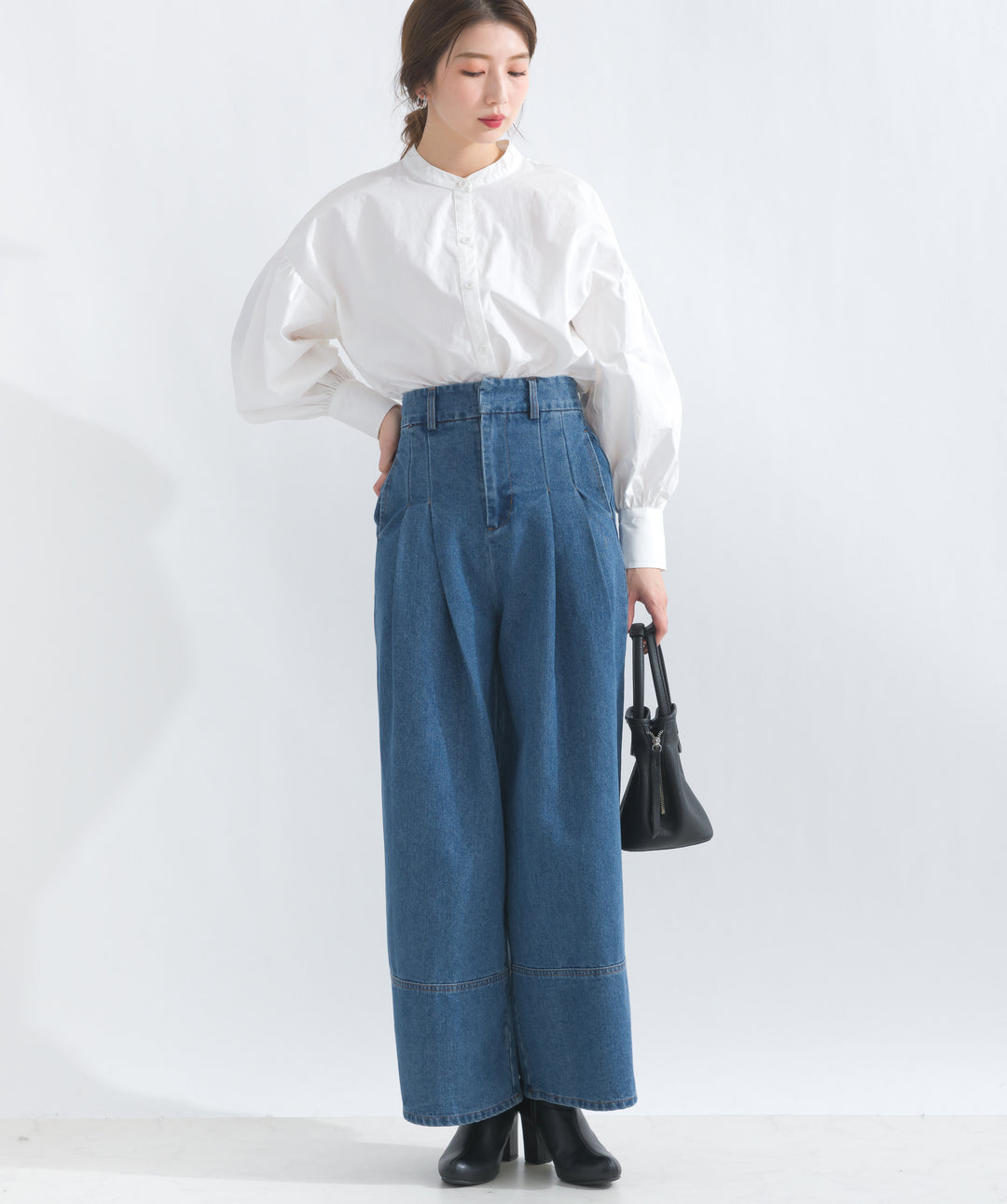 デニムタックワイドパンツ