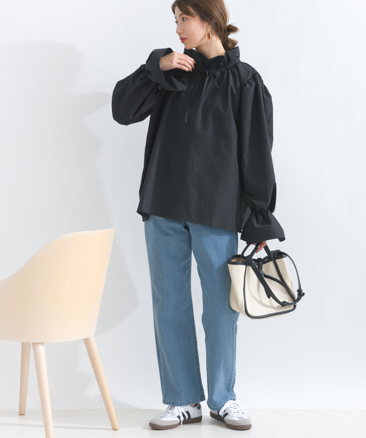 ストレートデニムパンツ