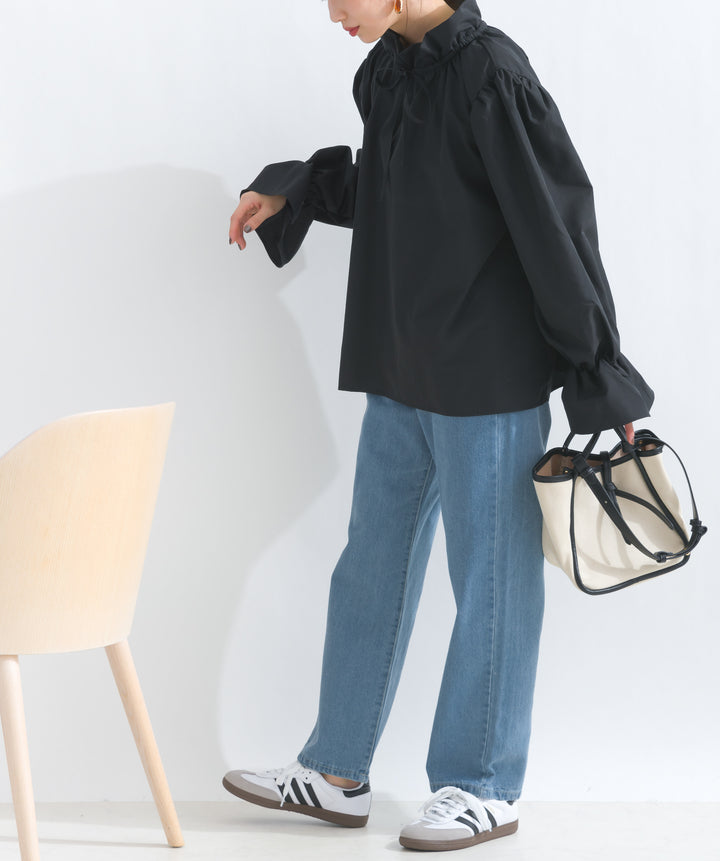 ストレートデニムパンツ