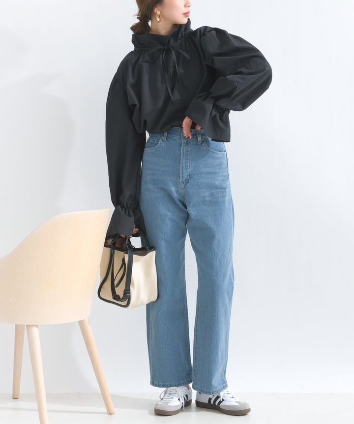 ストレートデニムパンツ