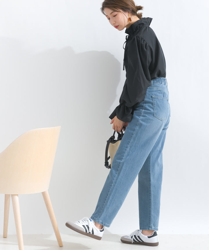 ストレートデニムパンツ