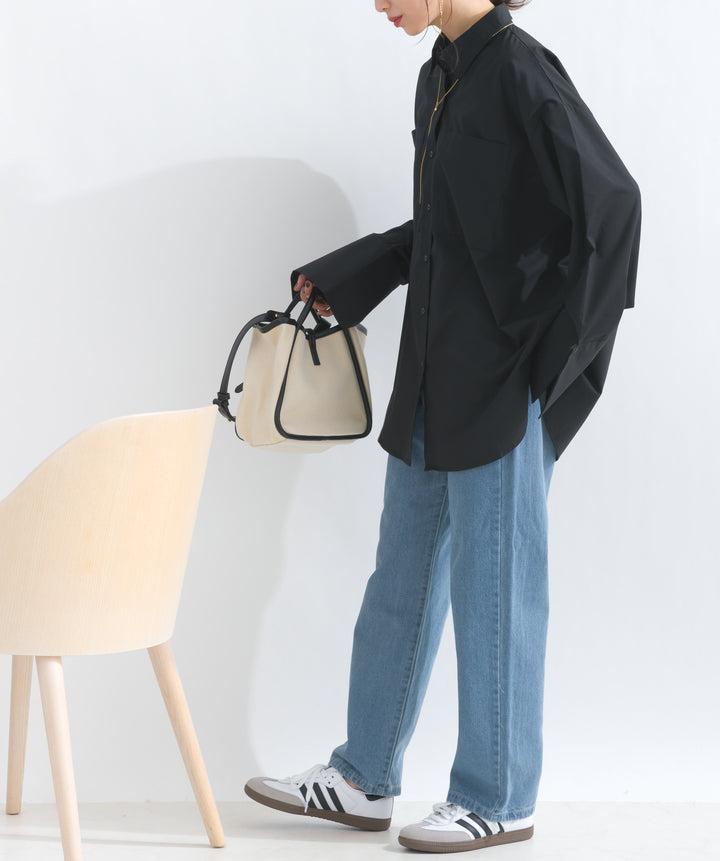 ストレートデニムパンツ