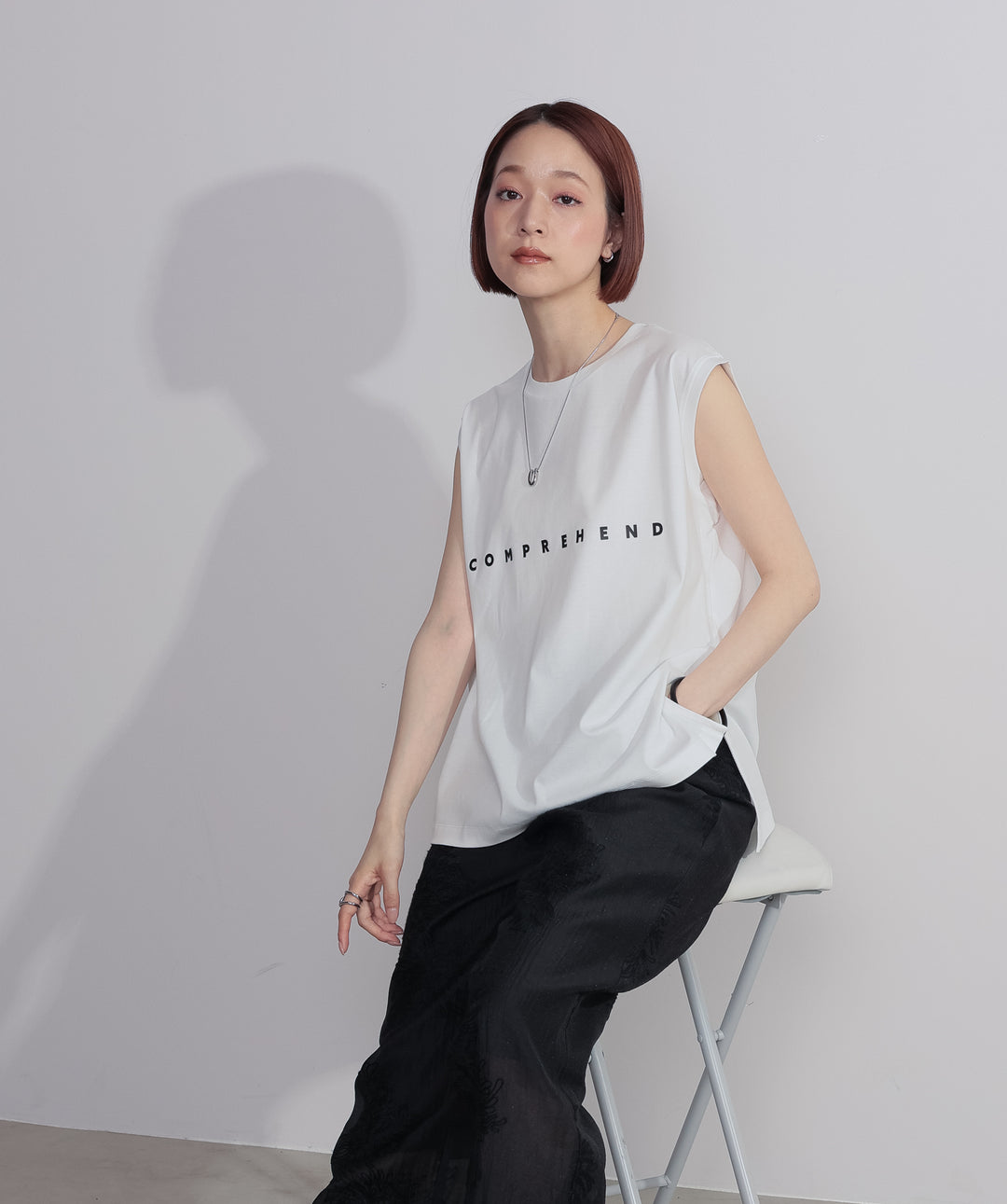 【SET】コンパクトスムースロゴフレンチトップス+フラワー刺繍シアーパンツ(2set)