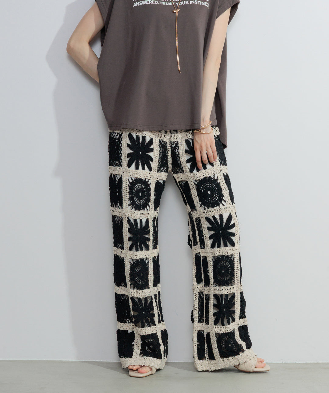 【再入荷】ブロッククロシェニットパンツ