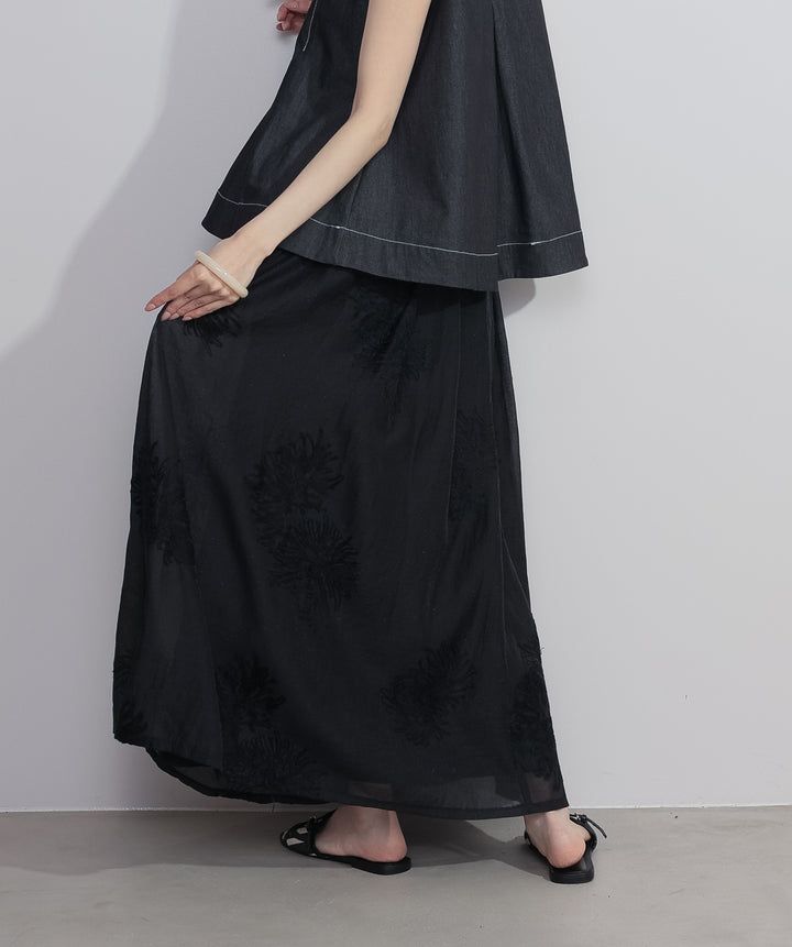 【SET】フロントタックフレアノースリーブトップス+フラワー刺繍シアースカート(2set)