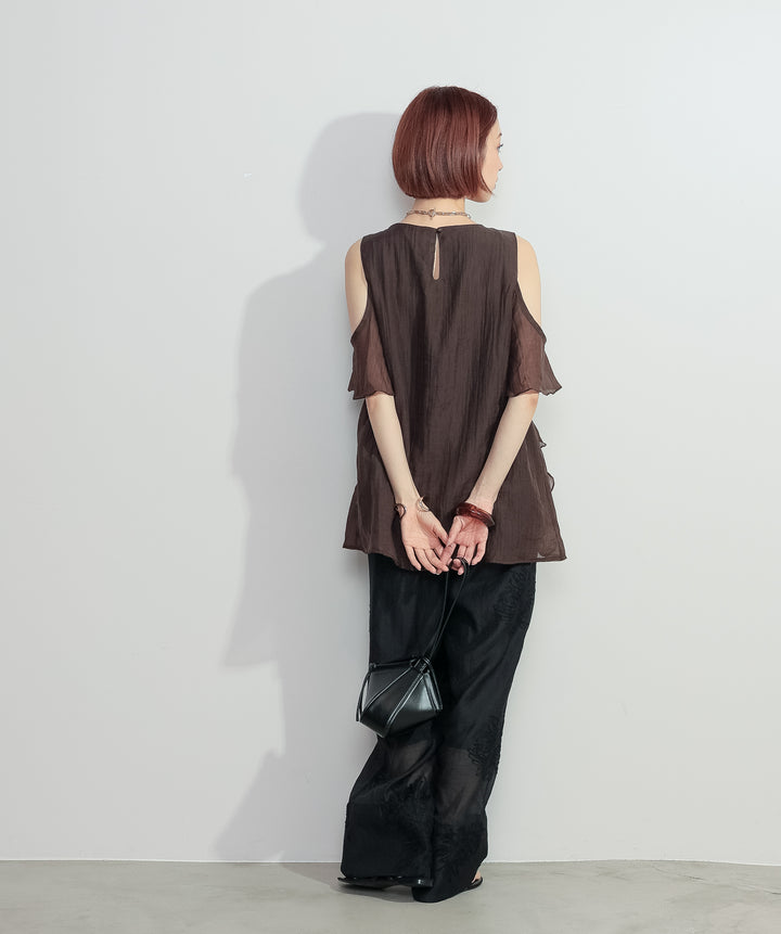 【SET】ラッフルオープンショルダーブラウス+フラワー刺繍シアーパンツ(2set)