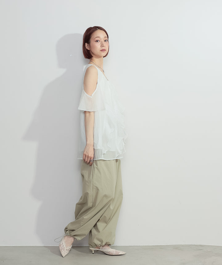 ラッフルオープンショルダーブラウス