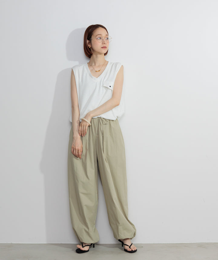 タックデザインドロストパンツ
