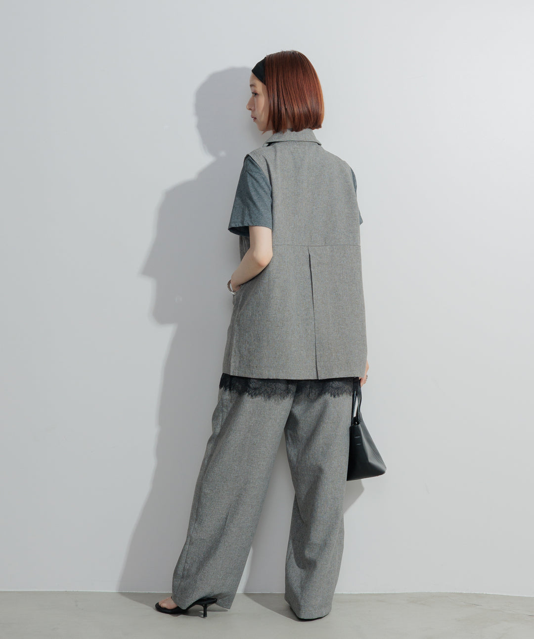 リラックスタックパンツ