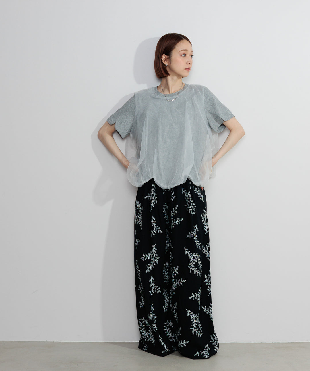 オーバーチュールスカラップTシャツ
