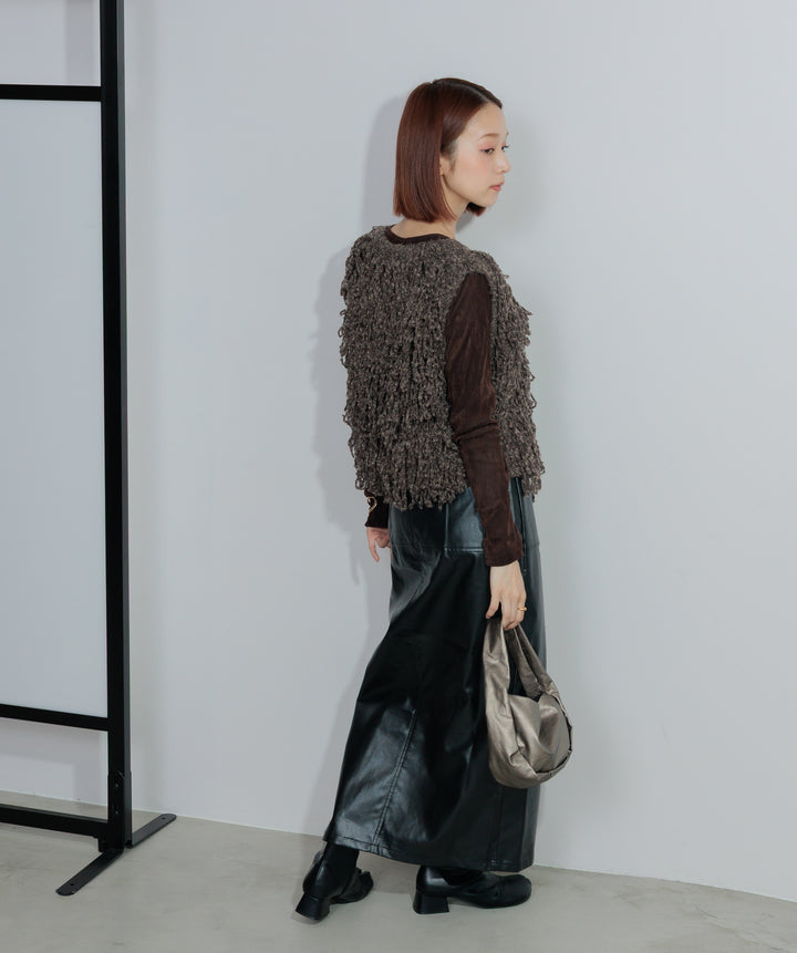 フェイクレザースリットロングスカート