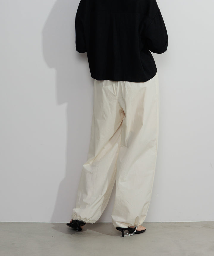 タックデザインドロストパンツ
