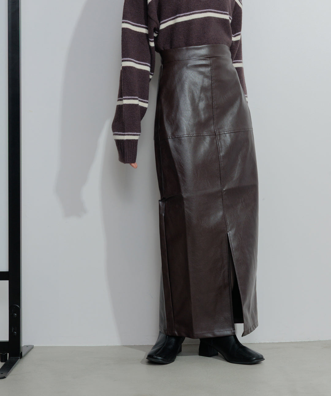 【SET】アルパカタッチボーダーポロニット+フェイクレザースリットロングスカート(2set)