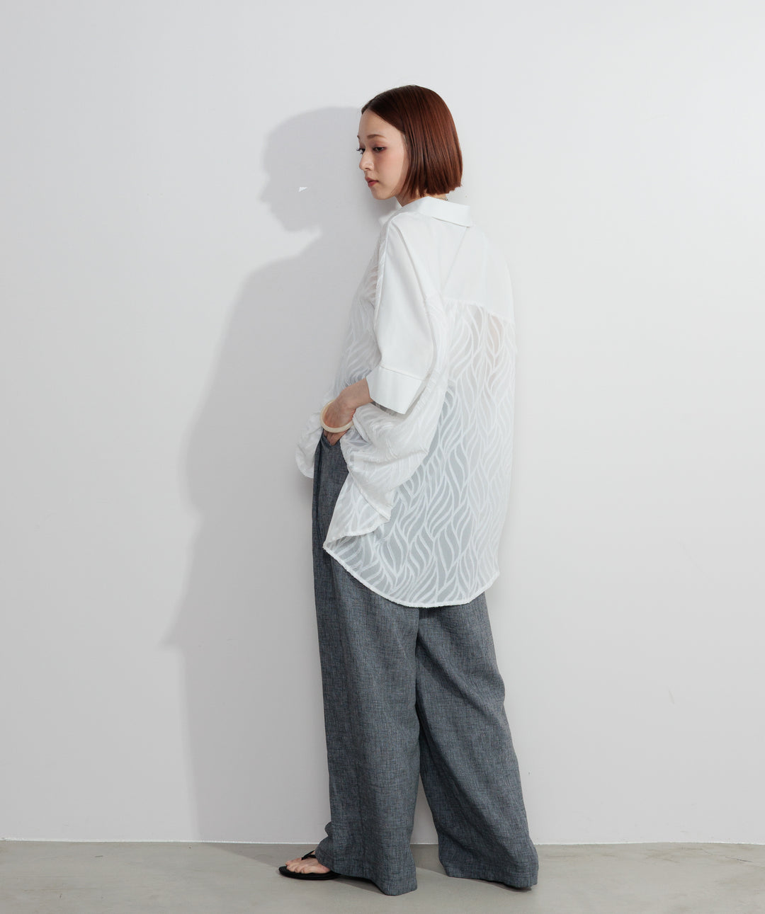 ループデザインタックワイドパンツ