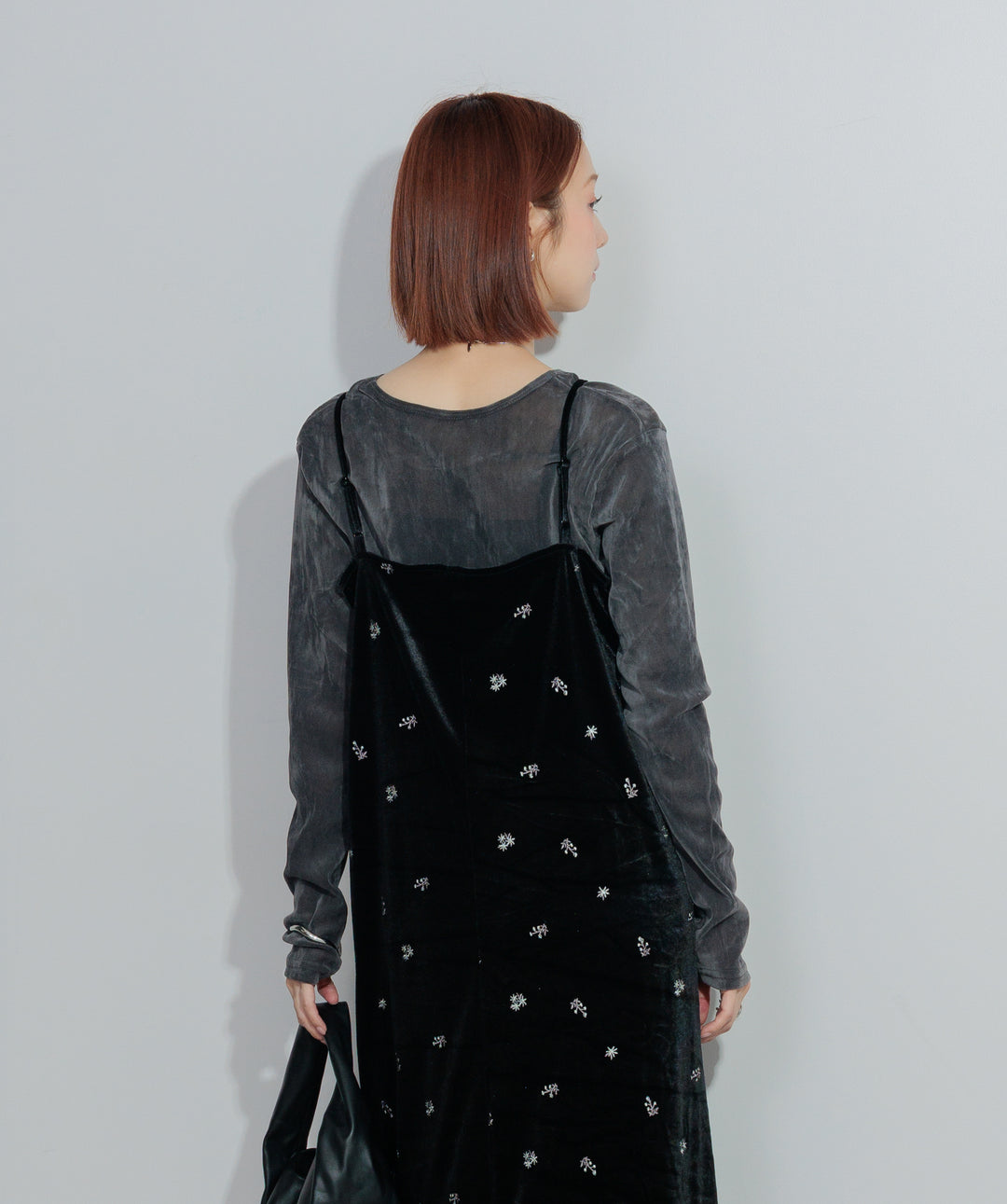 ベロア刺繍レースキャミワンピース