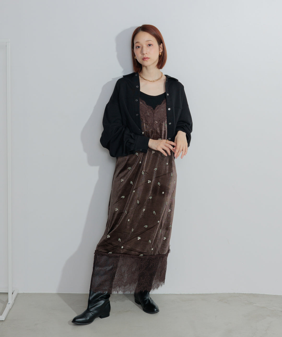 ベロア刺繍レースキャミワンピース