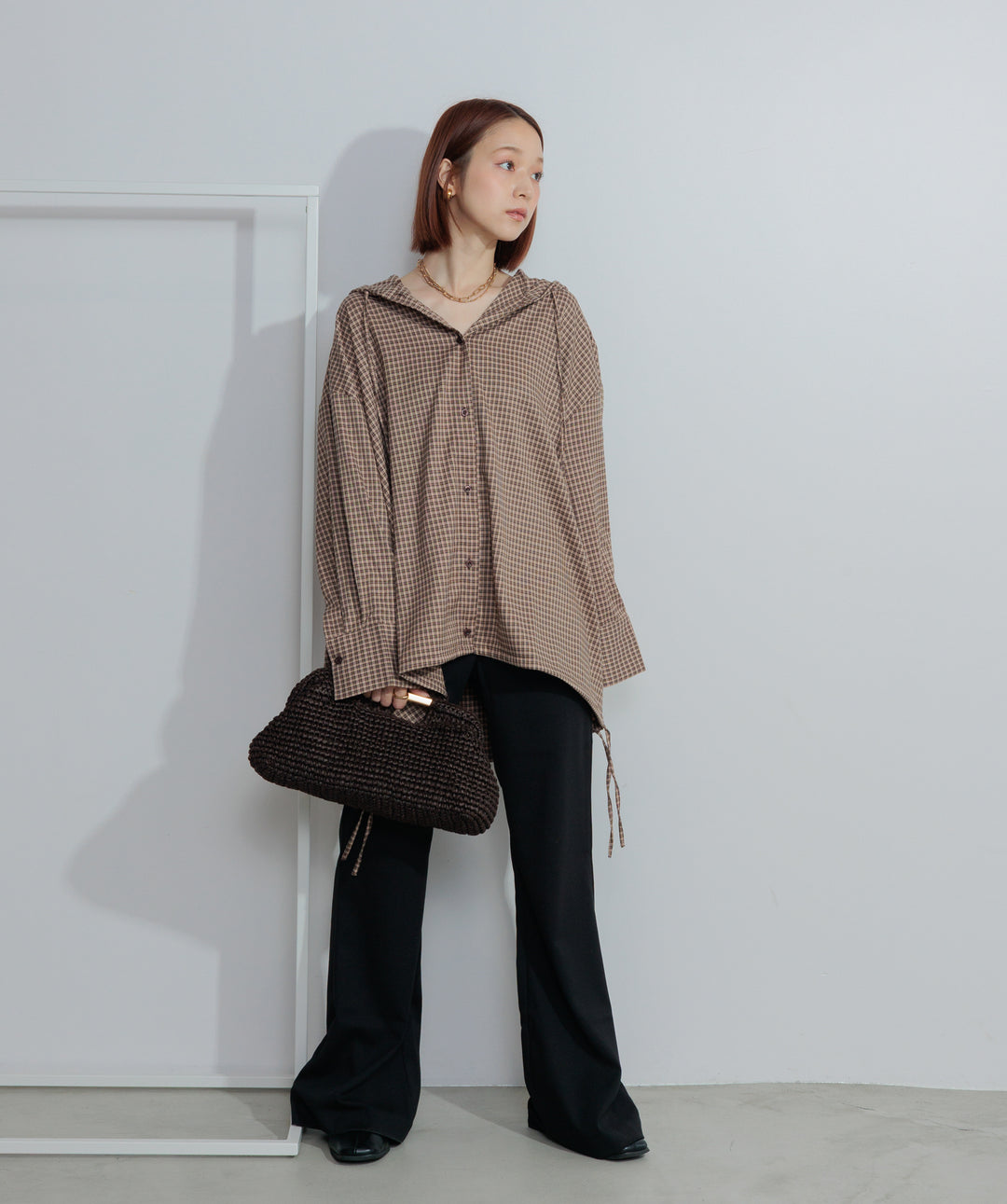 スリムセミフレアパンツ