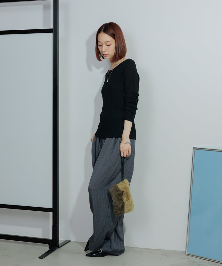ピンストライプタックパンツ