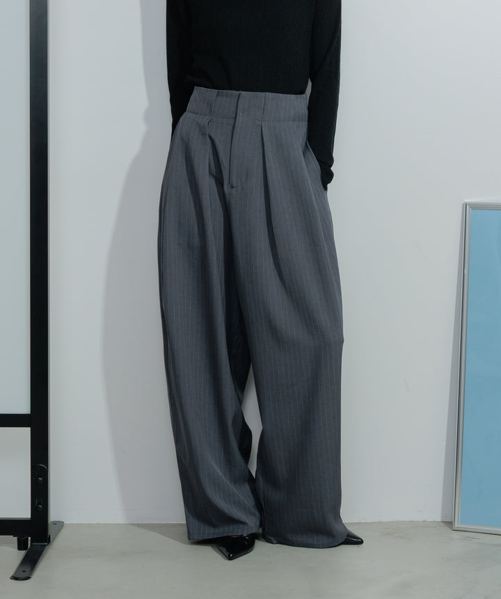 【SET】バックオープンリブカットソー+ピンストライプタックパンツ(2set)