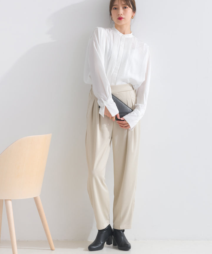 ダブルタックテーパードパンツ