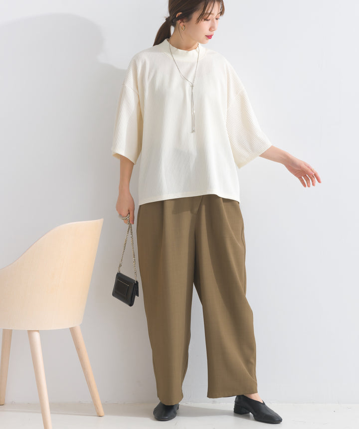 カットリブモックネックプルオーバー
