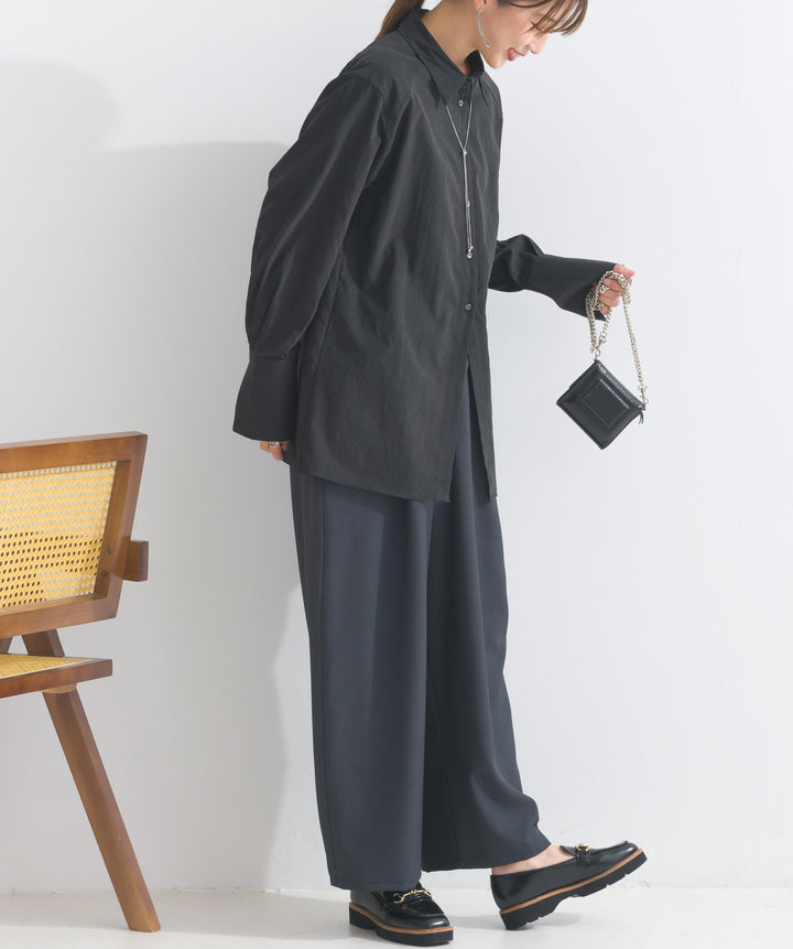 バックギャザーシャツ