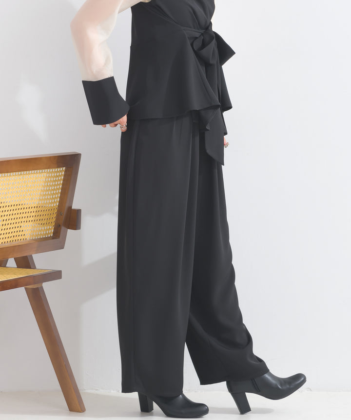 エステルスムースタックカーブパンツ