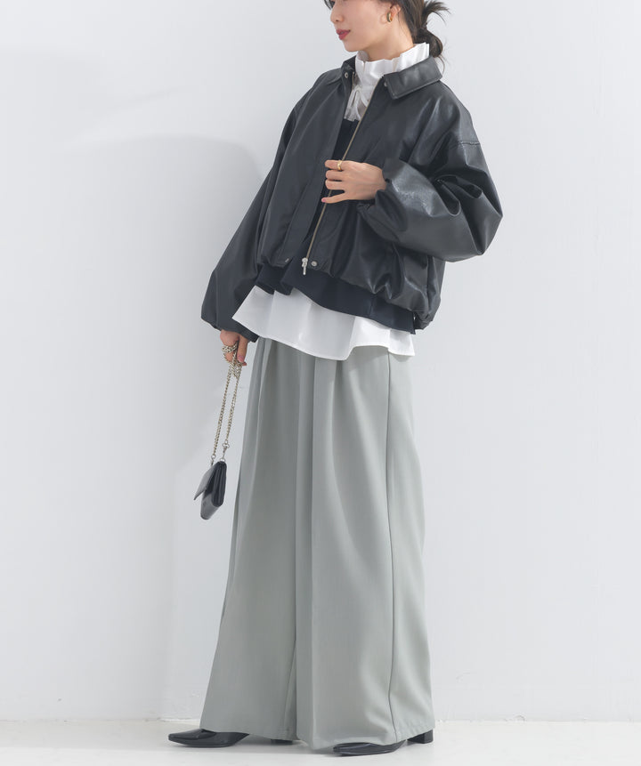 フェイクレザーショート丈ブルゾン