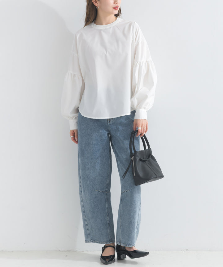 カーヴィーデニムパンツ