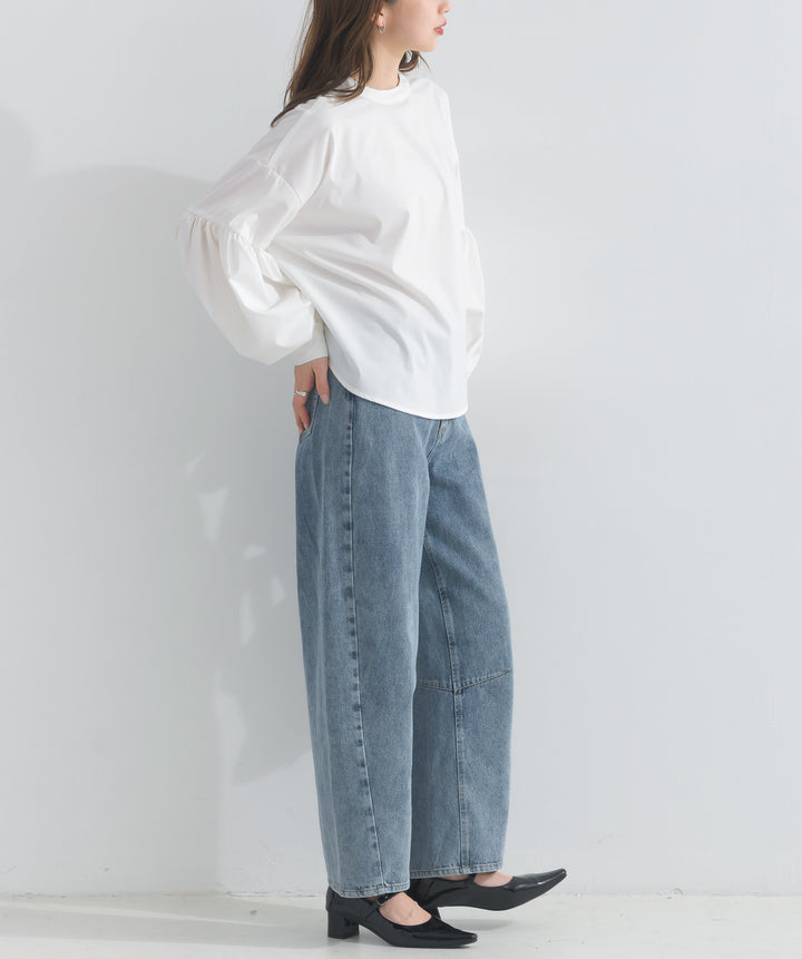 カーヴィーデニムパンツ