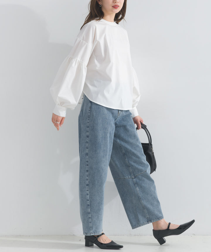 カーヴィーデニムパンツ