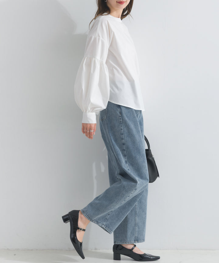 カーヴィーデニムパンツ