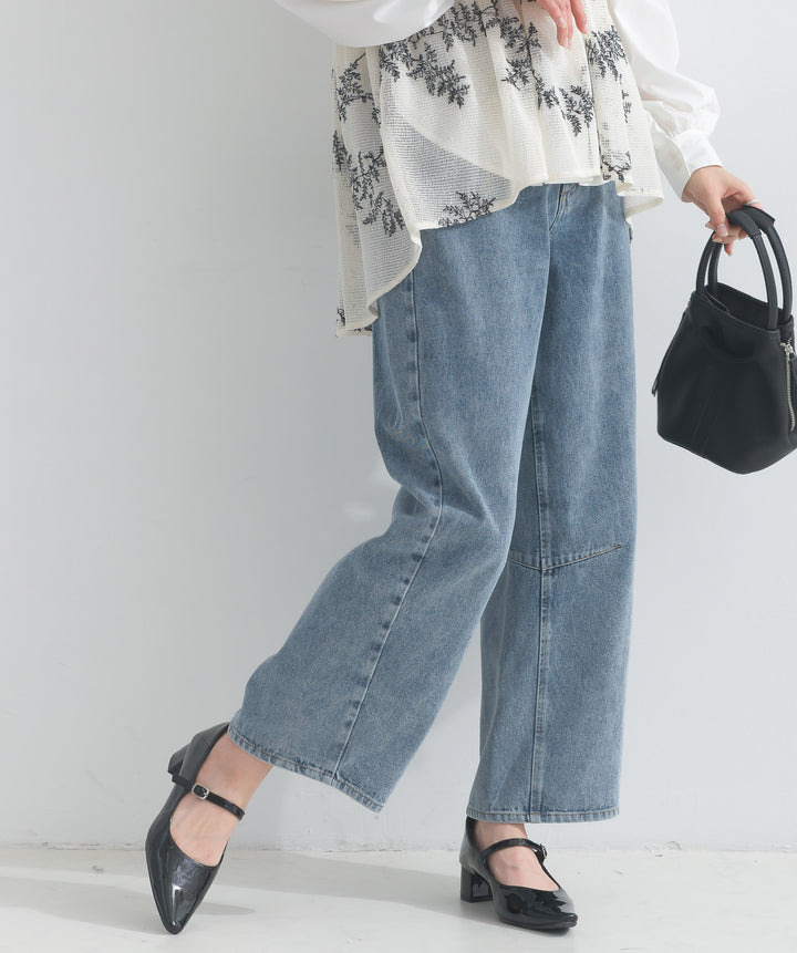 カーヴィーデニムパンツ