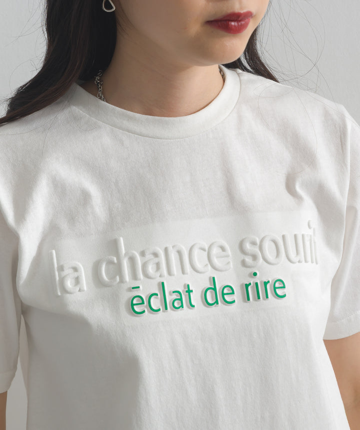 エンボスロゴコンパクトTシャツ