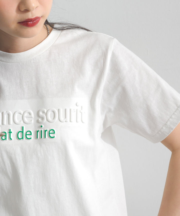 エンボスロゴコンパクトTシャツ