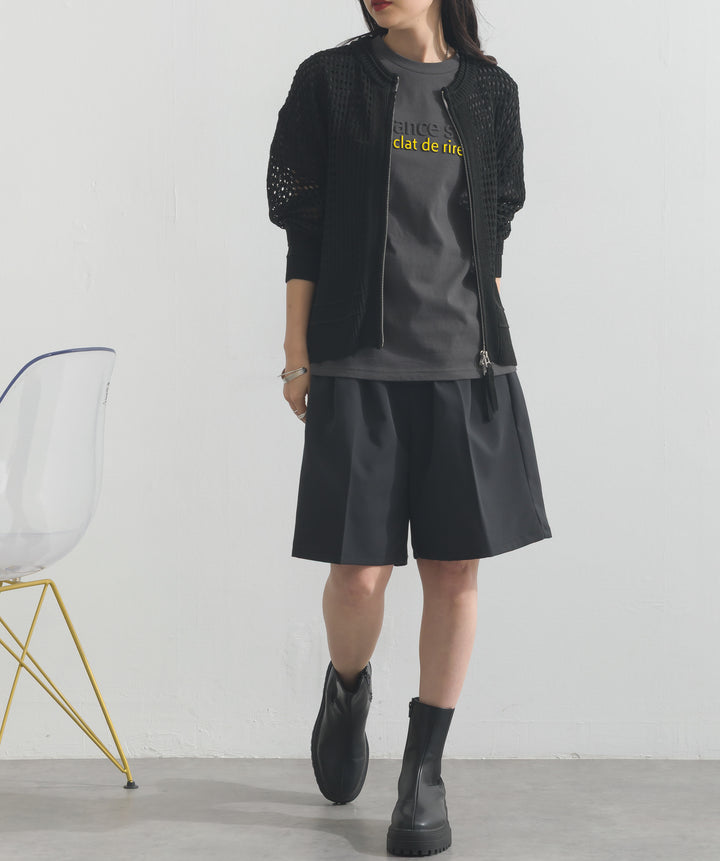 エンボスロゴコンパクトTシャツ