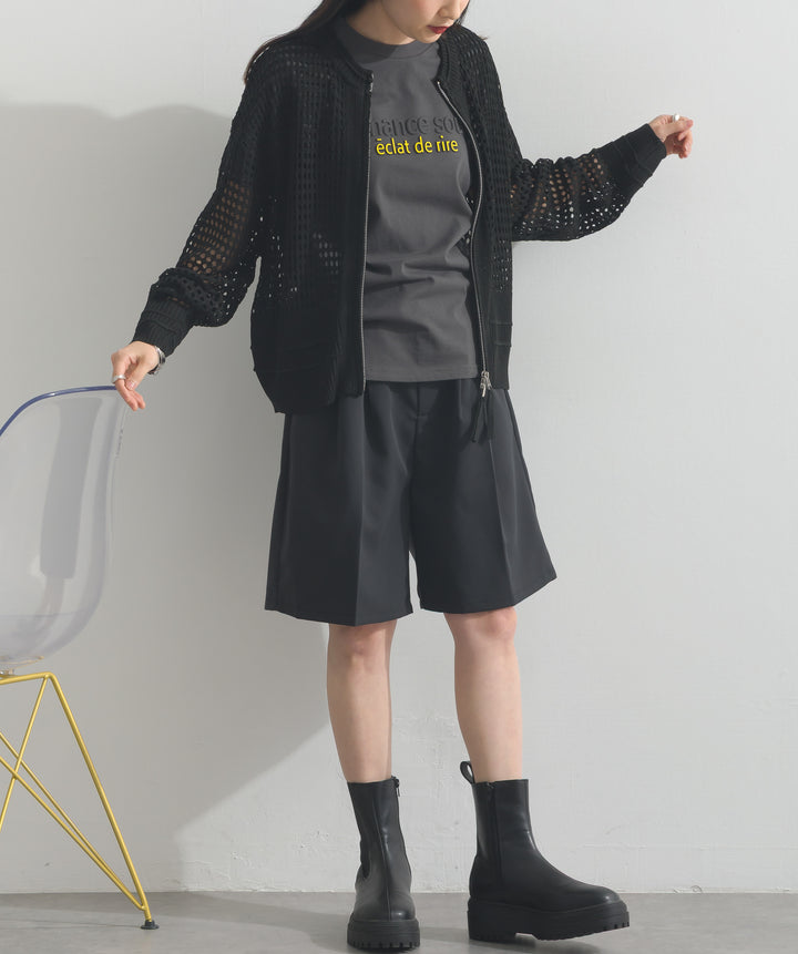 エンボスロゴコンパクトTシャツ