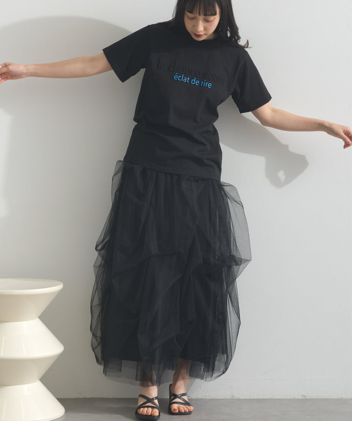 エンボスロゴコンパクトTシャツ