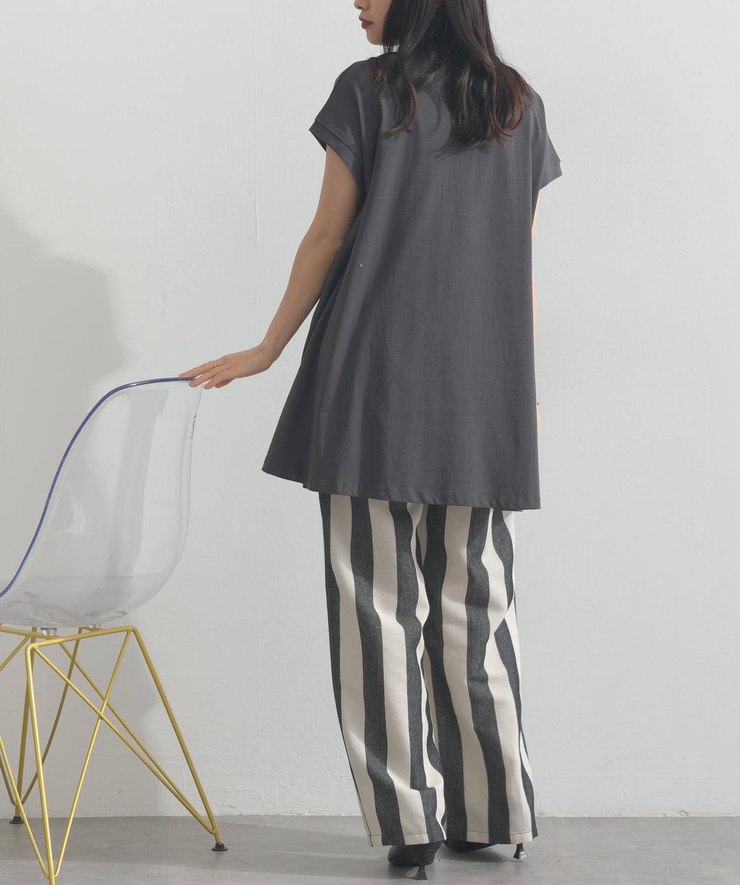 ストライプストレートパンツ
