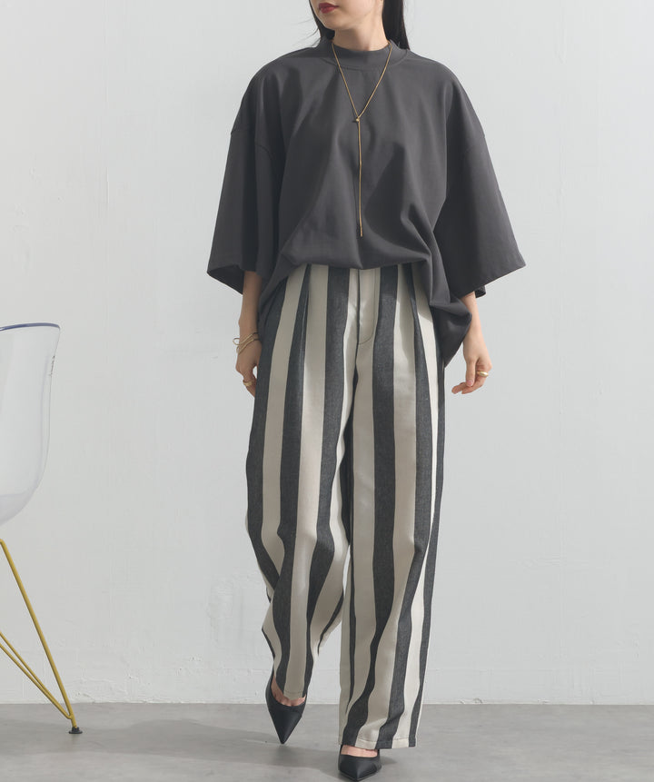 ストライプストレートパンツ