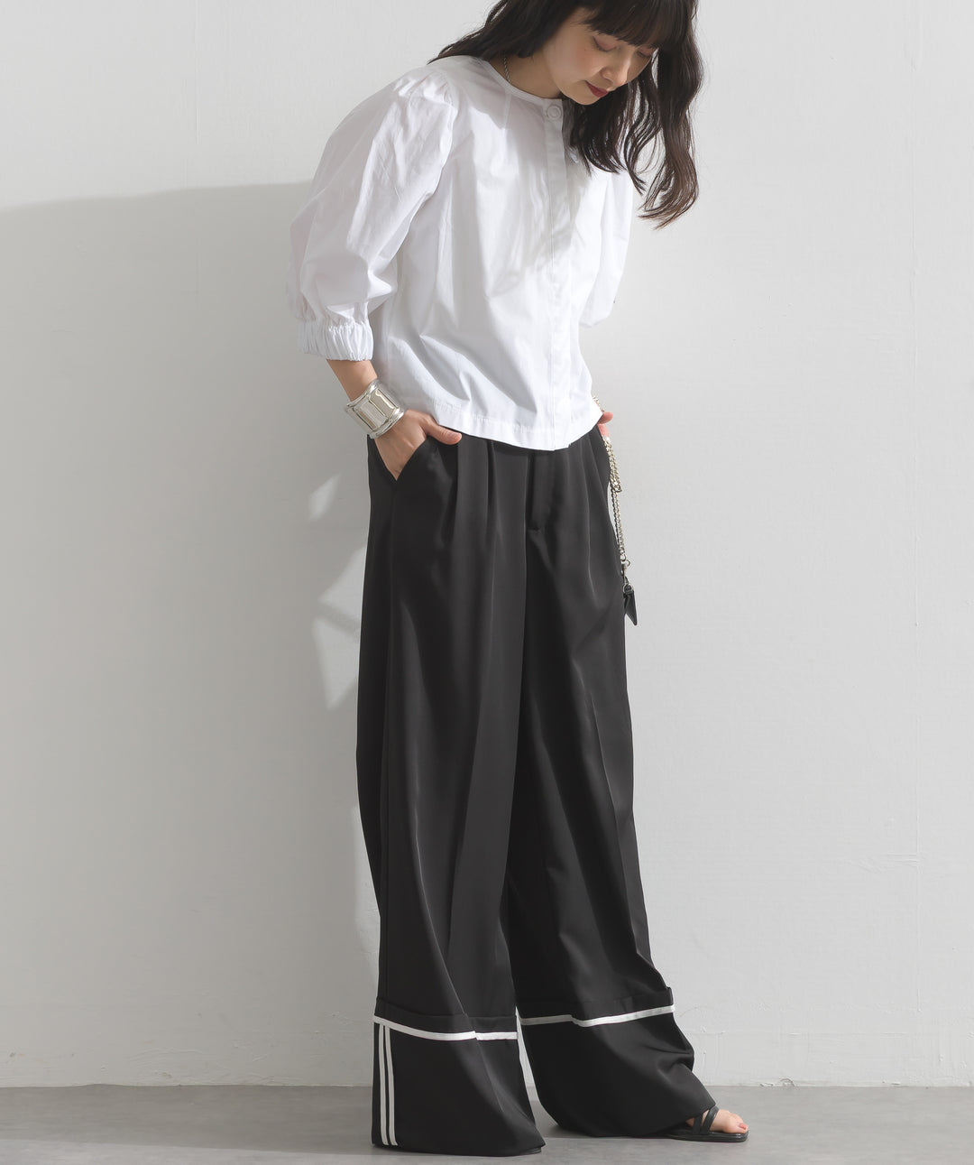 ツイルターンバックパンツ