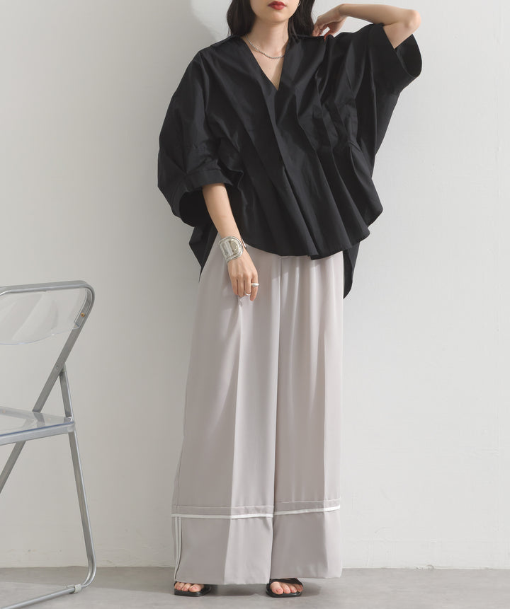 【再入荷】ピンタックデザイン半袖シャツ